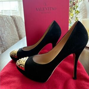 Valentino Garavani Black Heels with Gold Studded Toe
